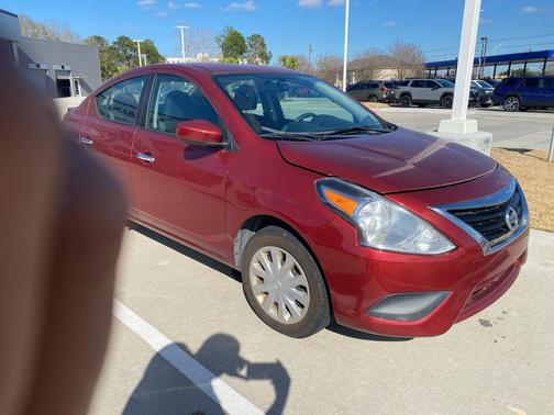 2018 Nissan Versa 1.6 SV