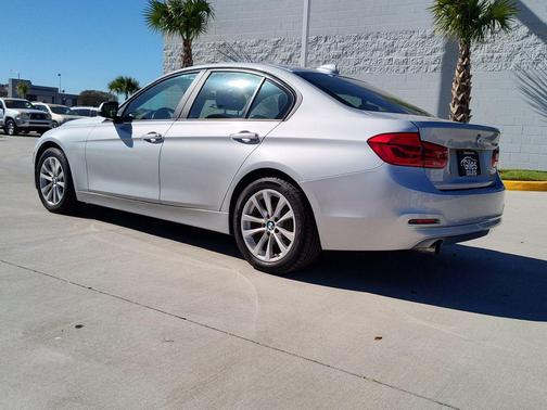 2017 BMW 320 i