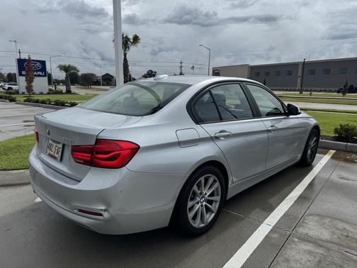 2017 BMW 320 i