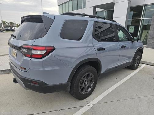 2024 Honda Pilot TrailSport
