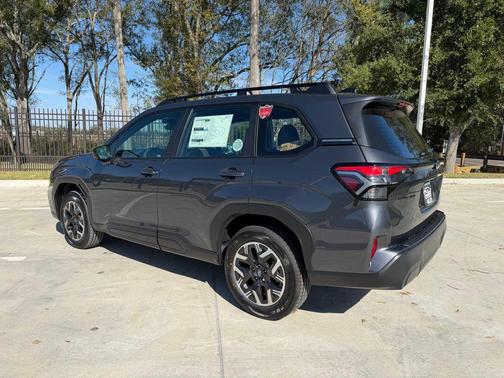 2026 Subaru Forester Base