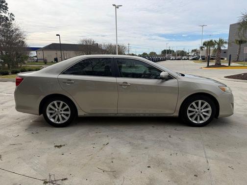 2013 Toyota Camry XLE