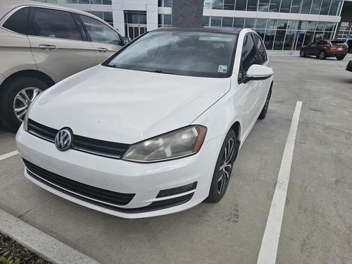 2015 Volkswagen Golf Auto TSI SE