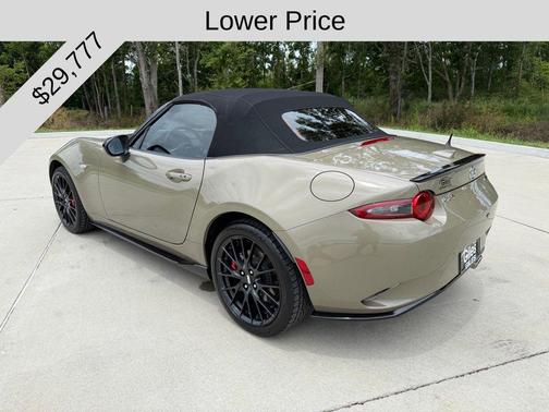 Zircon Sand 2023 Mazda MX-5 Miata Club