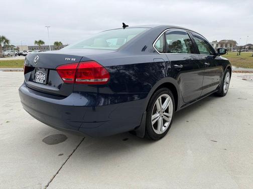2015 Volkswagen Passat 2.0L TDI DSG SE w/Sunroof