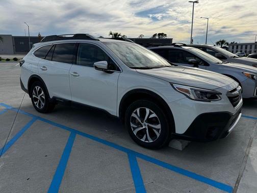 2020 Subaru Outback Touring XT
