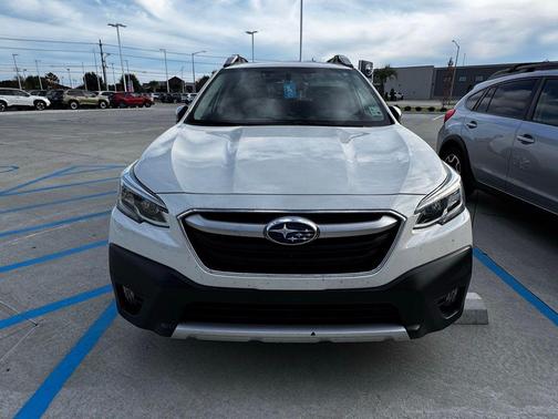 2020 Subaru Outback Touring XT