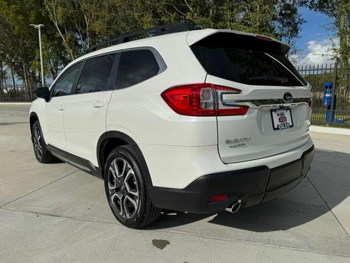 2025 Subaru Ascent Limited 7-Passenger