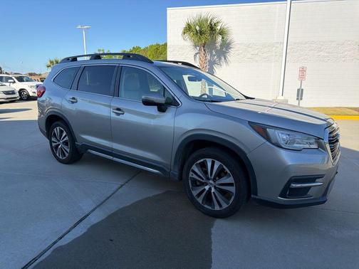 Tungsten Metallic 2019 Subaru Ascent Limited 7-Passenger
