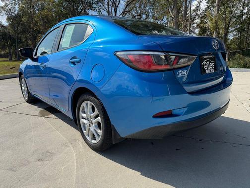 2017 Toyota Yaris iA Base