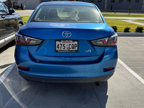 2017 Toyota Yaris iA Base