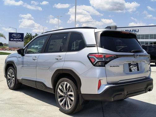 2025 Subaru Forester Hybrid Touring