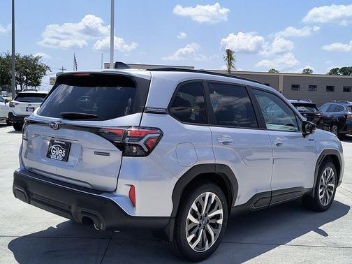 2025 Subaru Forester Hybrid Touring