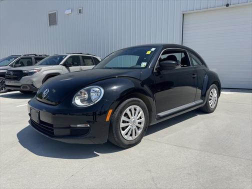 2012 Volkswagen Beetle Base