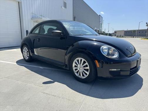 2012 Volkswagen Beetle Base