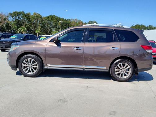 2015 Nissan Pathfinder SL