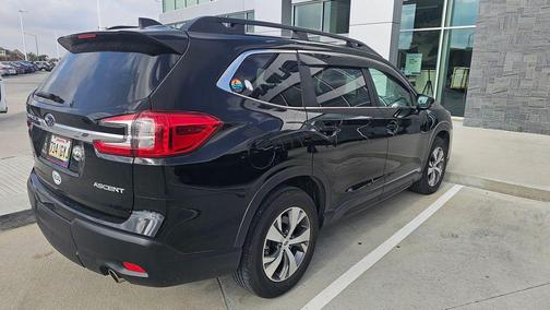 2024 Subaru Ascent Premium 8-Passenger