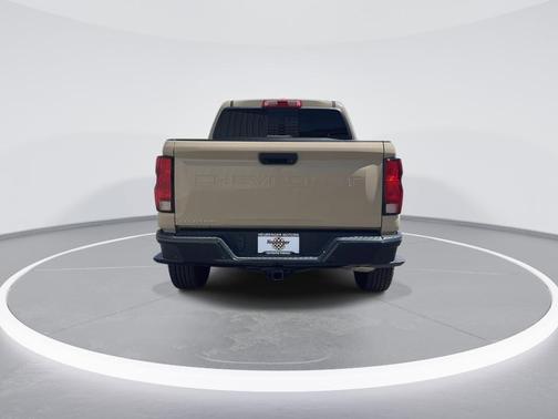 Sand Dune Metallic 2024 Chevrolet Colorado Trail Boss