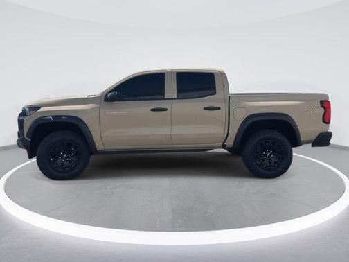 Sand Dune Metallic 2024 Chevrolet Colorado Trail Boss