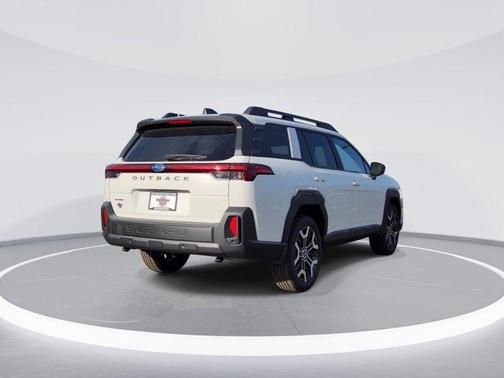 Crystal White Pearl 2026 Subaru Outback Touring XT