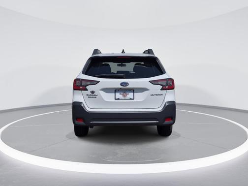 Crystal White Pearl 2023 Subaru Outback Premium