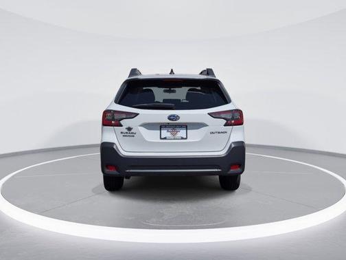 Crystal White Pearl 2023 Subaru Outback Premium
