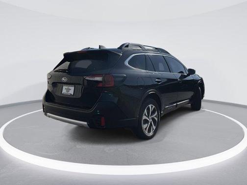 Crystal Black Silica 2021 Subaru Outback Touring XT
