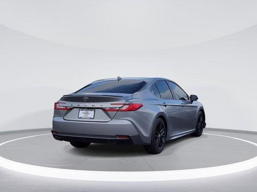 Metal 2025 Toyota Camry SE