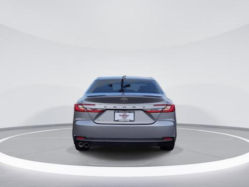 Metal 2025 Toyota Camry SE