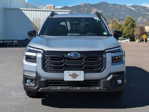 Ice Silver Metallic 2026 Subaru Outback Touring XT