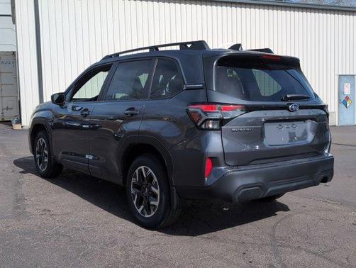 Magnetite Gray Metallic 2026 Subaru Forester Premium