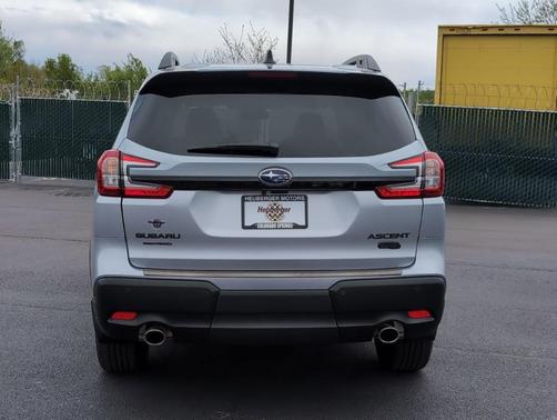 Ice Silver Metallic 2026 Subaru Ascent Onyx Edition Touring