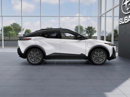 White 2026 Subaru Uncharted GT
