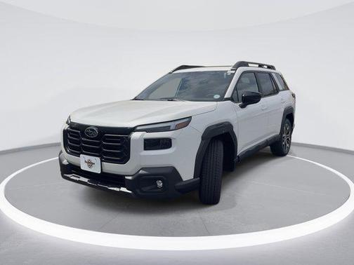 Crystal White Pearl 2026 Subaru Outback Touring XT