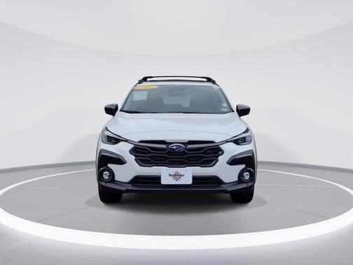 Crystal White Pearl 2025 Subaru Crosstrek Limited