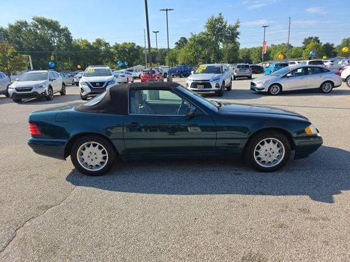 1997 Mercedes-Benz SL-Class Base