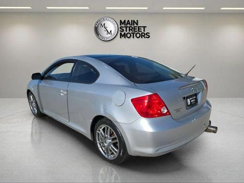 2006 Scion tC 