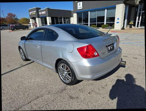 2006 Scion tC 