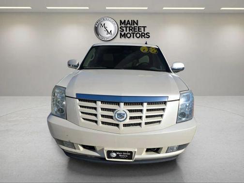2008 Cadillac Escalade Base