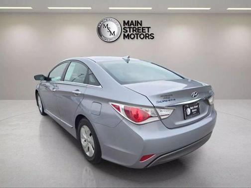 2014 Hyundai SONATA Hybrid Base