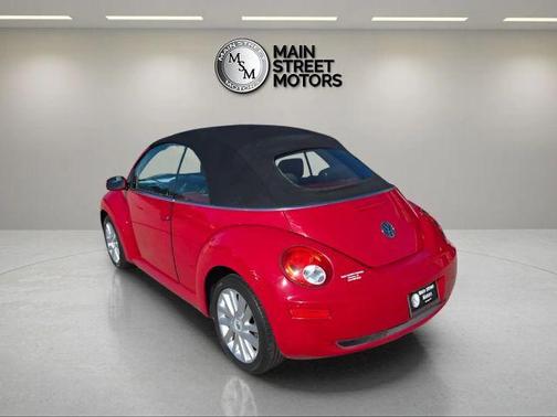 2008 Volkswagen New Beetle SE
