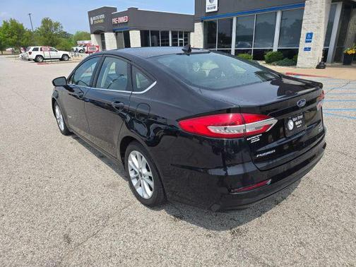 2019 Ford Fusion Hybrid SE
