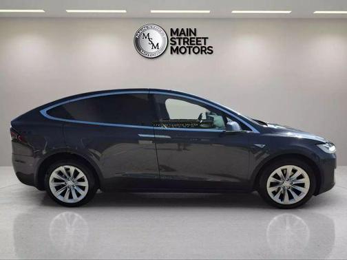 2016 Tesla Model X 75D