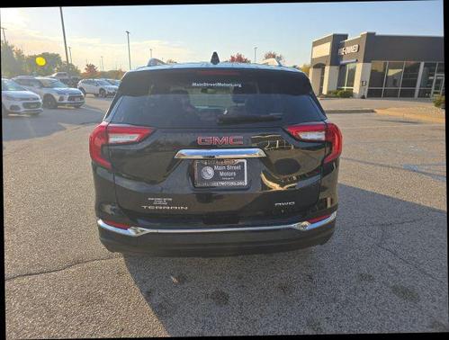 2024 GMC Terrain SLT