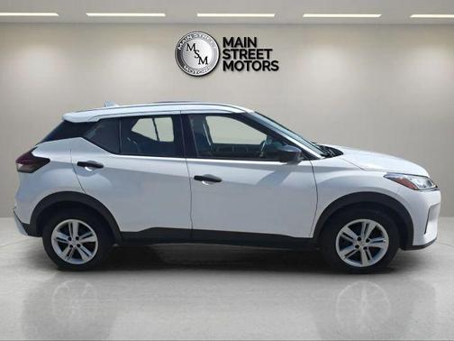 Fresh Powder 2023 Nissan Kicks S