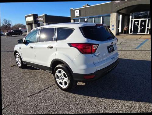 2019 Ford Escape S