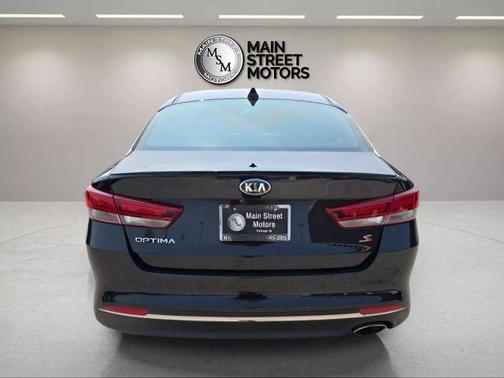 2018 Kia Optima S
