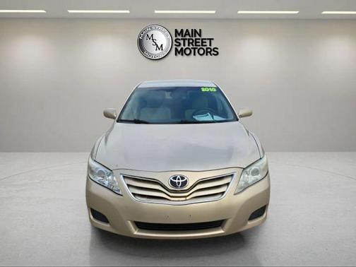 2010 Toyota Camry LE