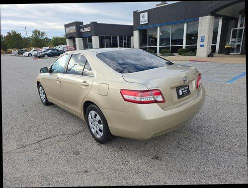 2010 Toyota Camry LE