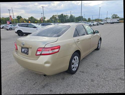 2010 Toyota Camry LE